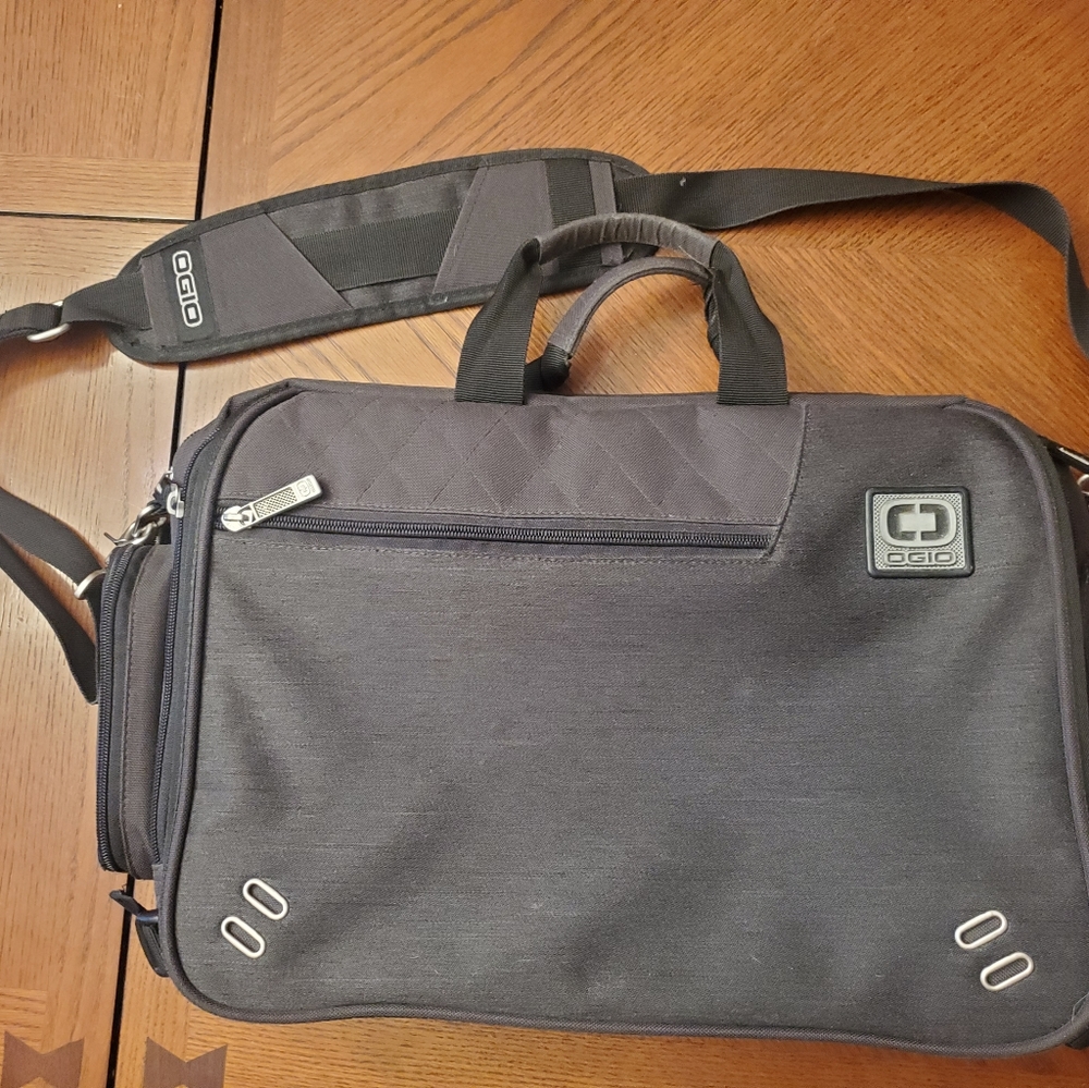 Ogio Messenger Bag